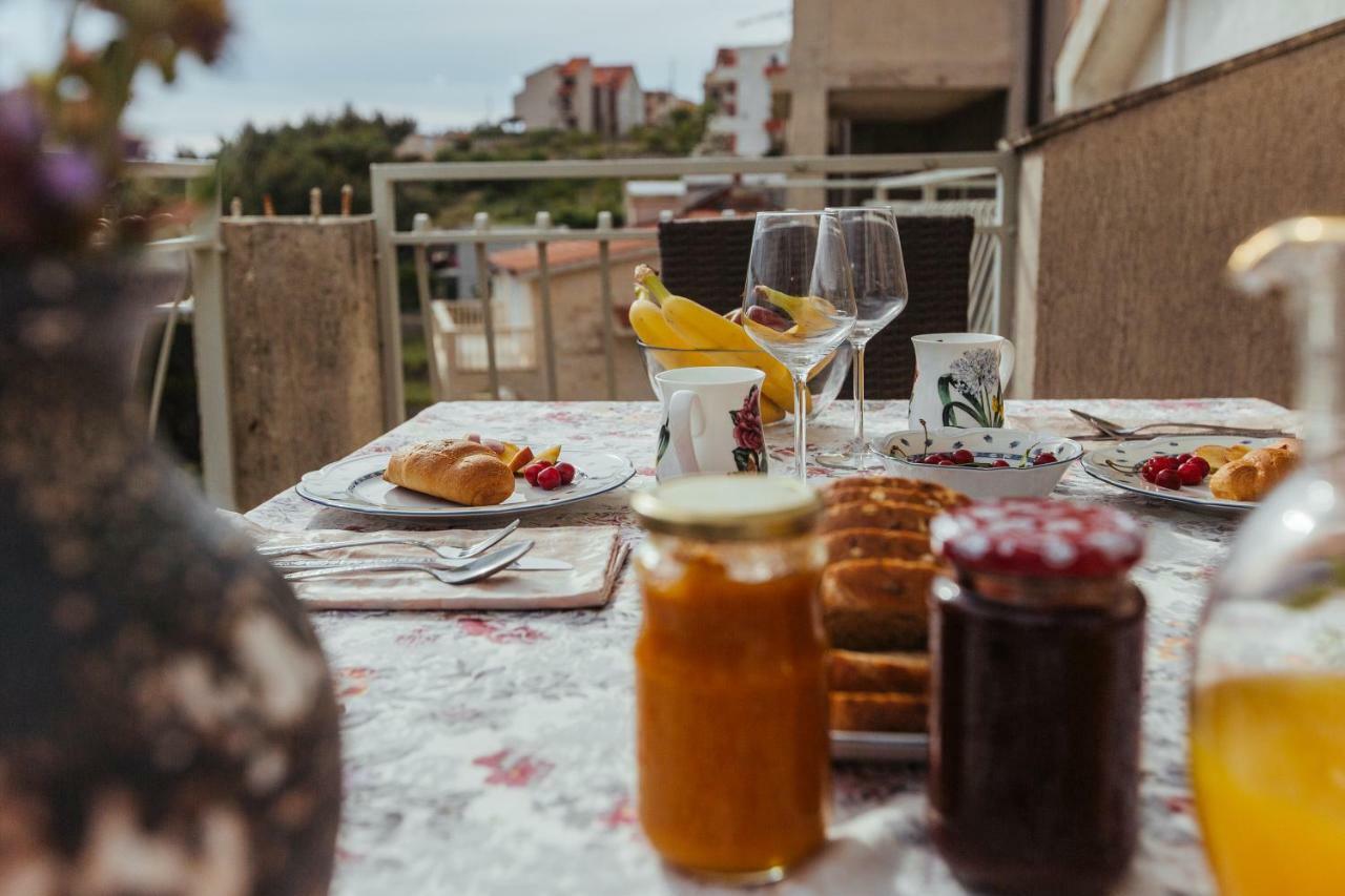 פודסטראנה Apartments Toni מראה חיצוני תמונה